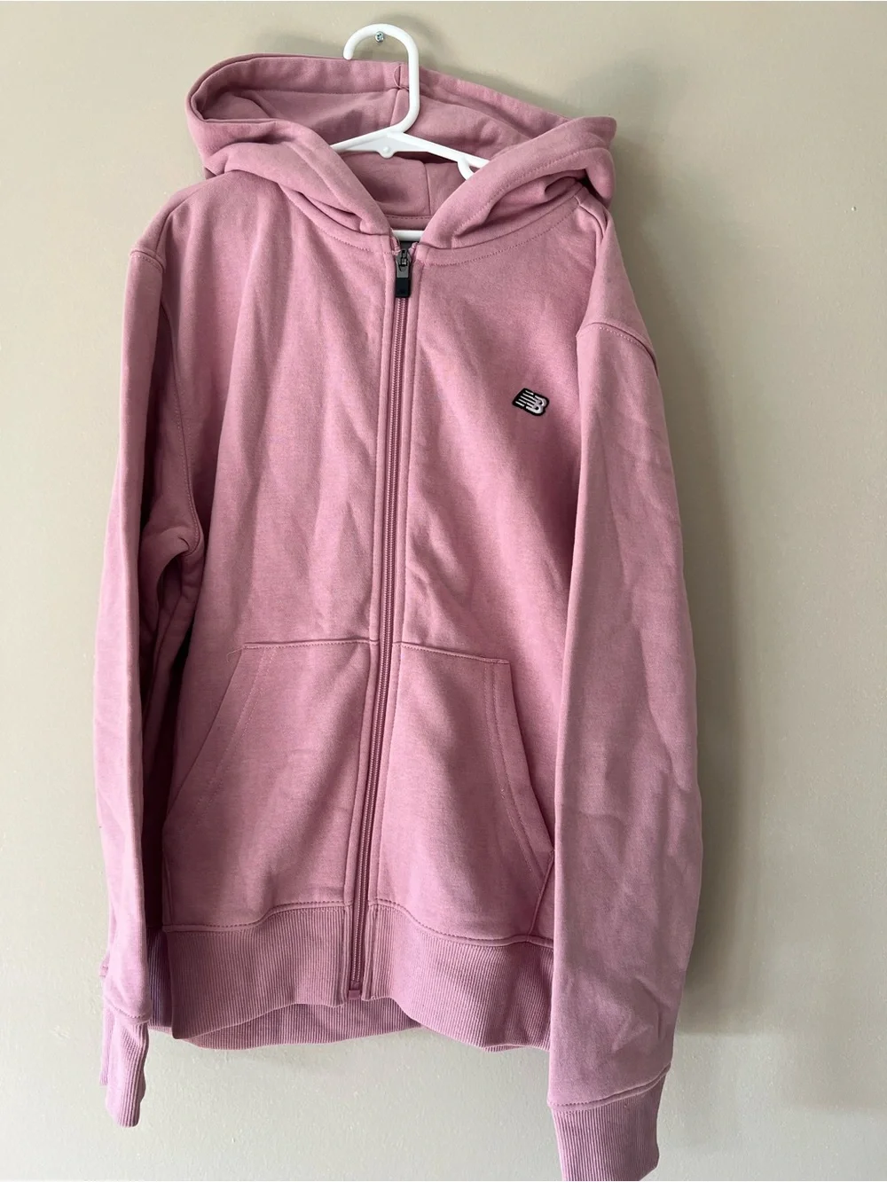 🚨New Balance girls' full-zip fleece hoodie pink taffy color Unisex